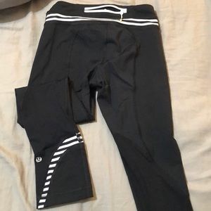 lulu Lemon crop leggings